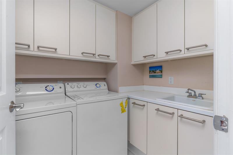 411 N New River Dr E 2205, #2205, Fort Lauderdale, FL 33301