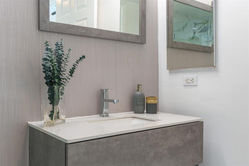 411 N New River Dr E 2205, #2205, Fort Lauderdale, FL 33301