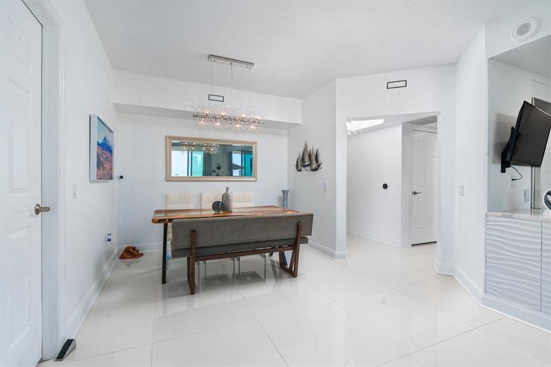 411 N New River Dr E 2205, #2205, Fort Lauderdale, FL 33301