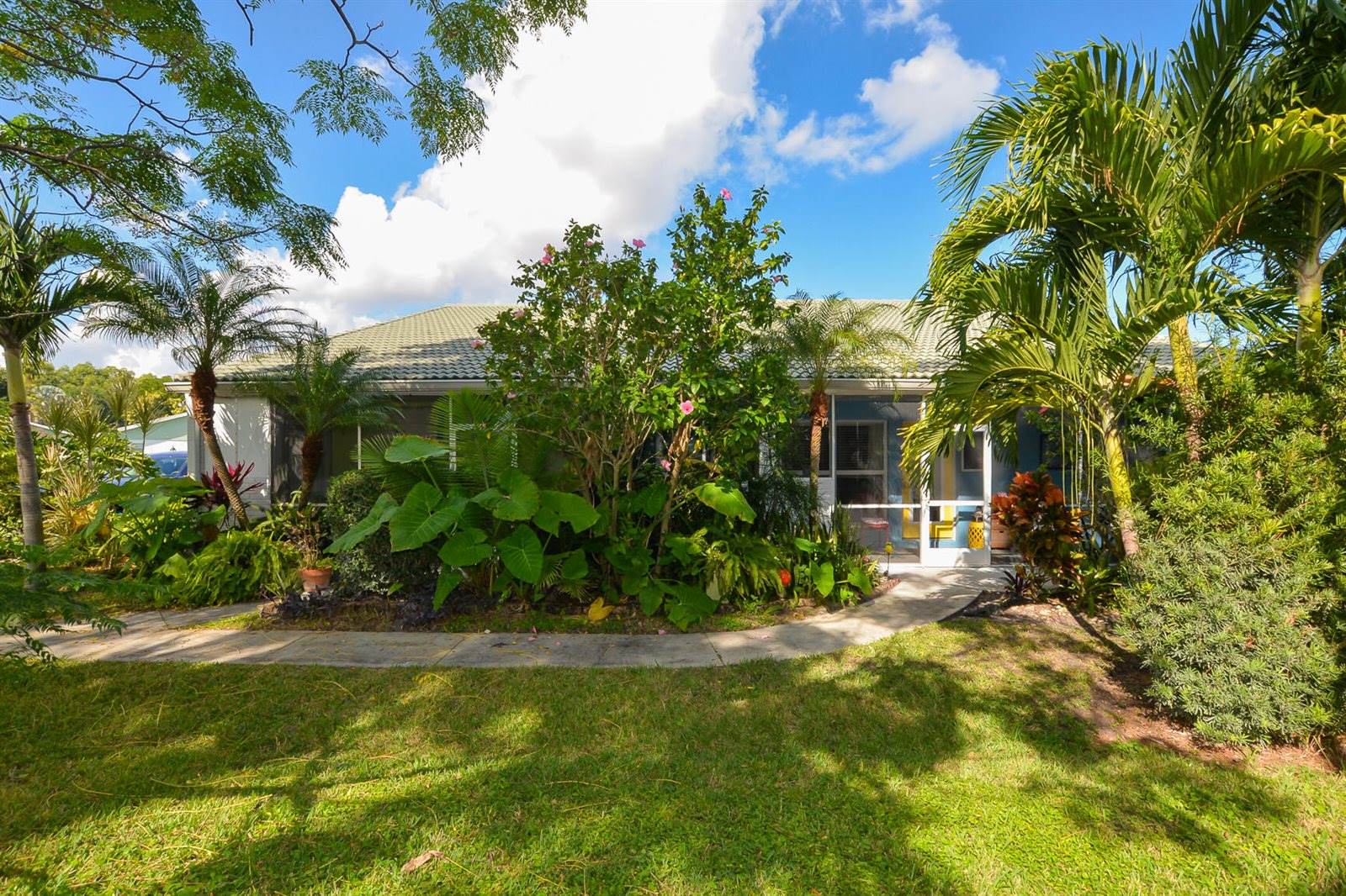 2123 SE Wayne Road, Stuart, FL 34994