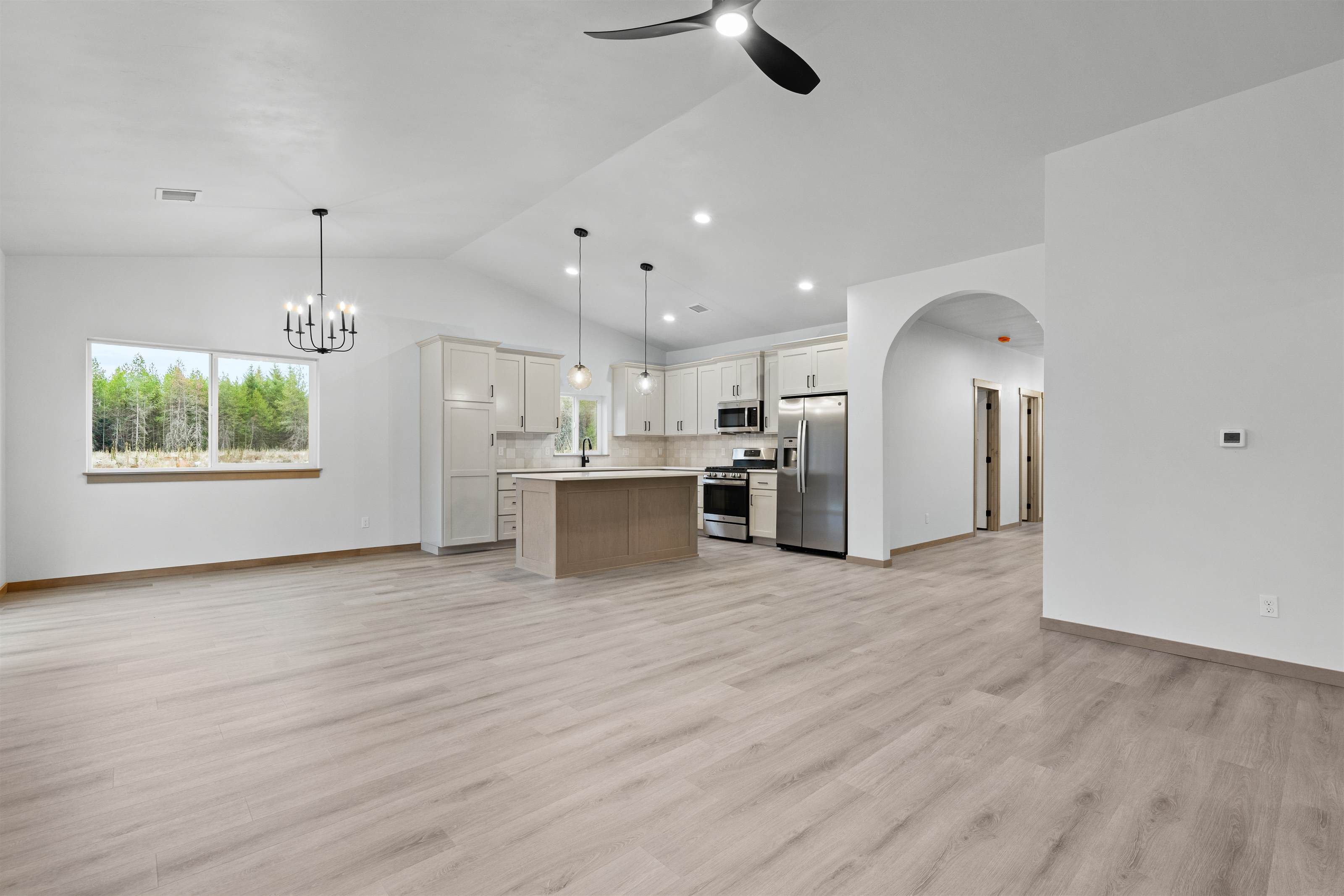 1971 E Yellow Pine Ave, Athol, ID 83801