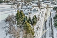 2909 W Mann Street, Marshfield, WI 54449