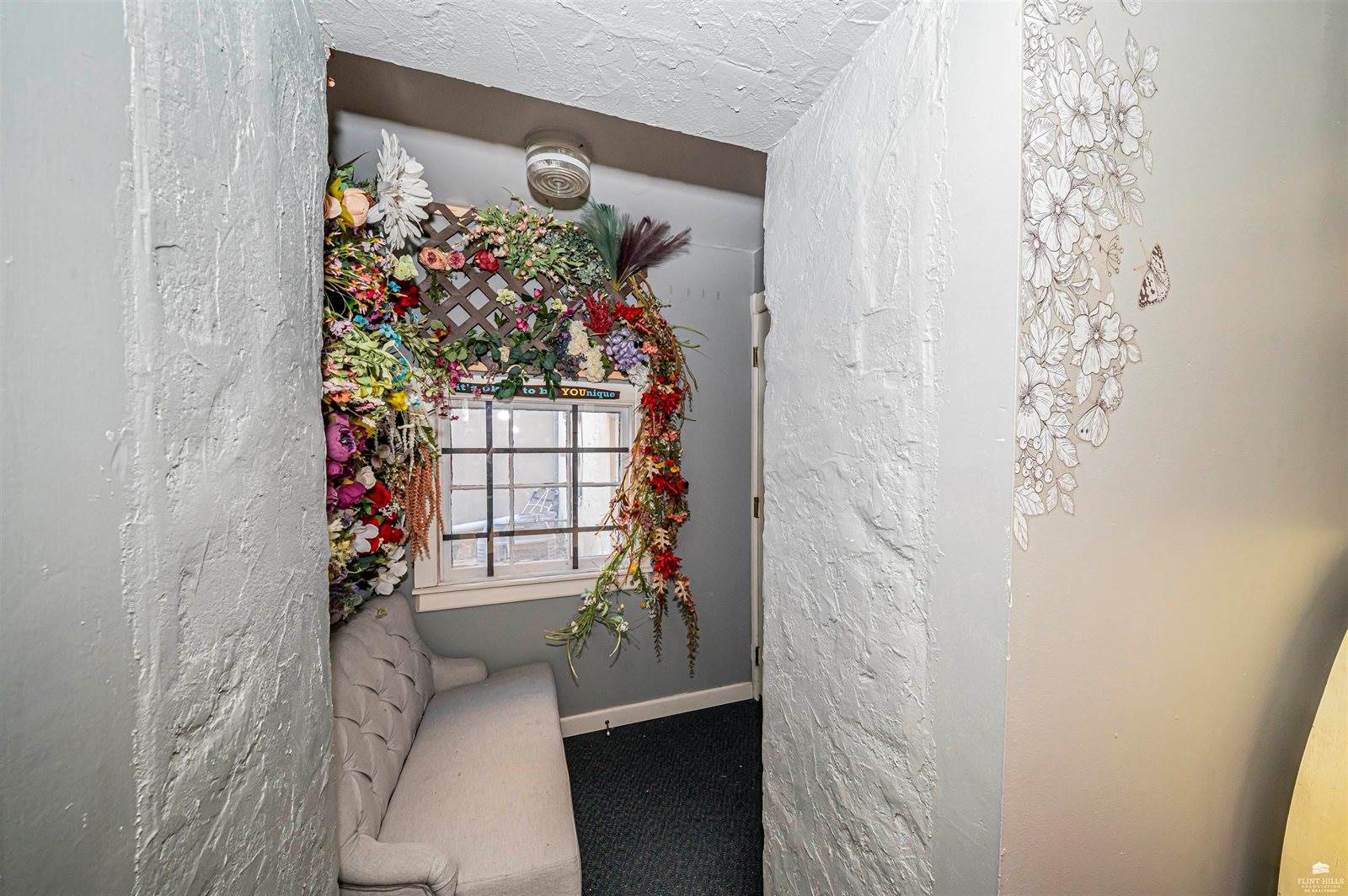 818 North Washington Street, Junction City, KS 66441