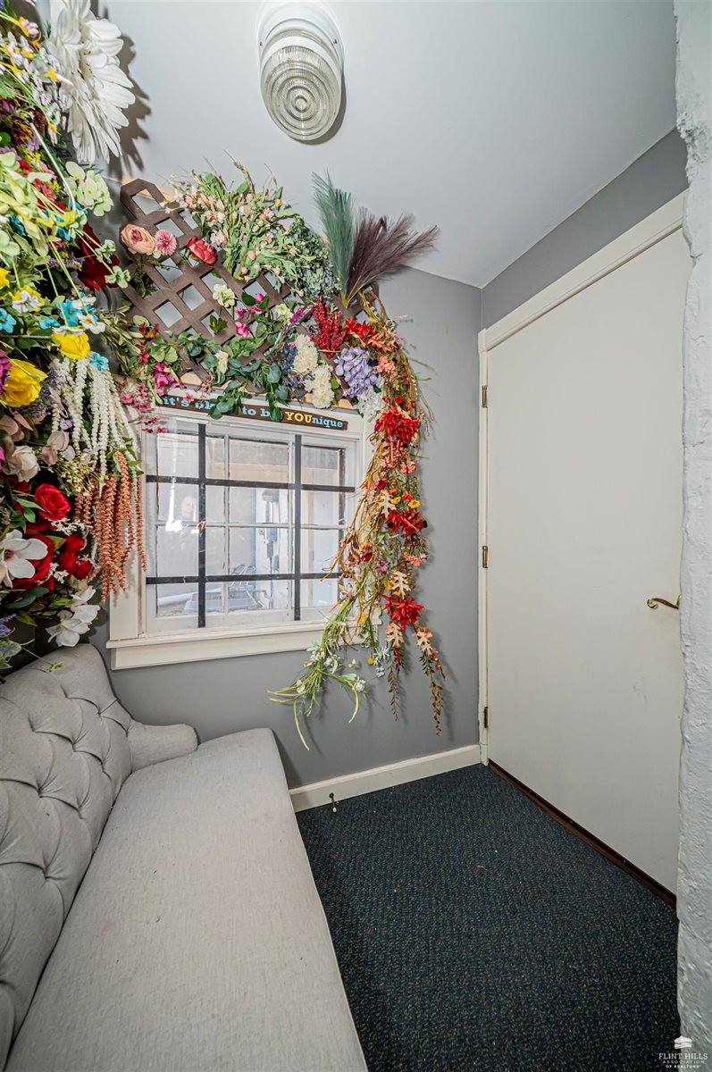 818 North Washington Street, Junction City, KS 66441