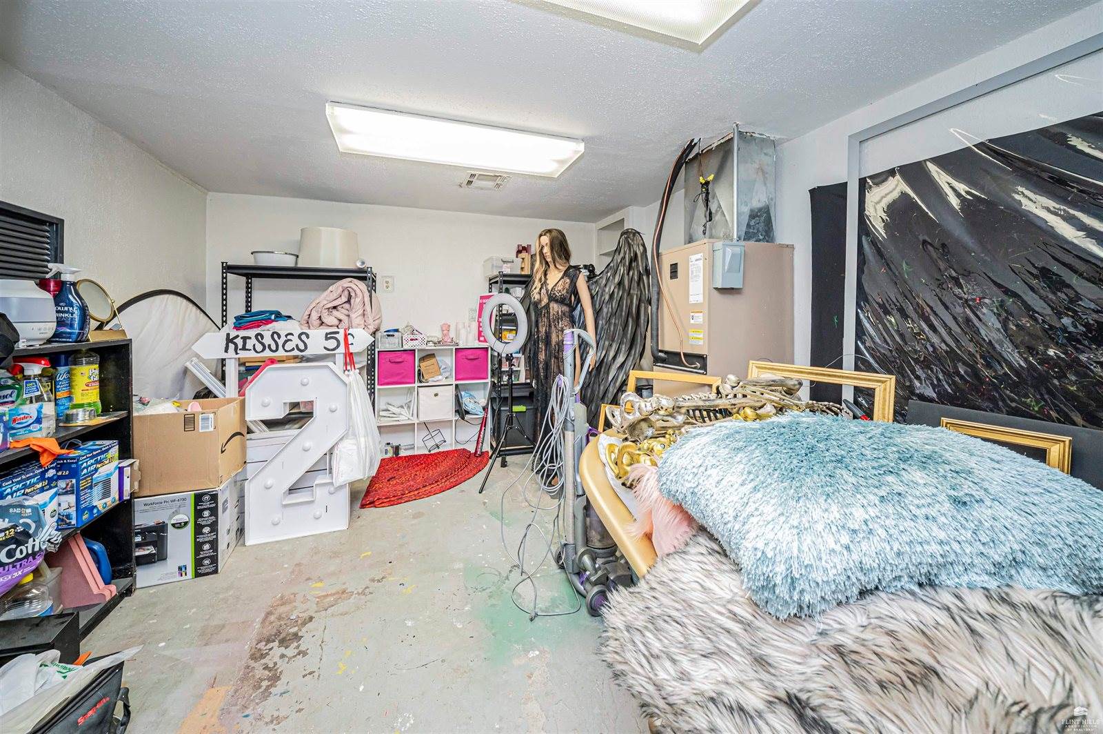 818 North Washington Street, Junction City, KS 66441