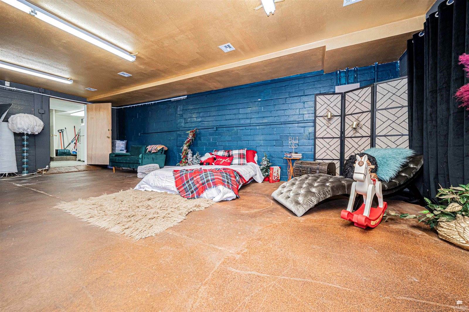 818 North Washington Street, Junction City, KS 66441