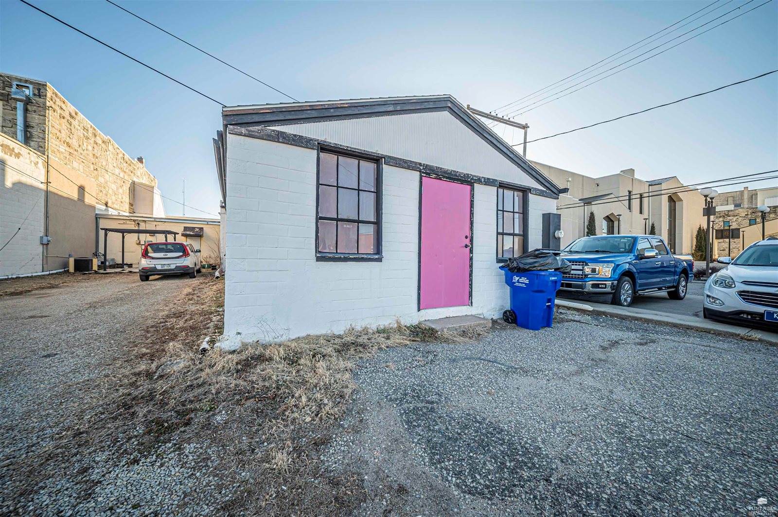 818 North Washington Street, Junction City, KS 66441