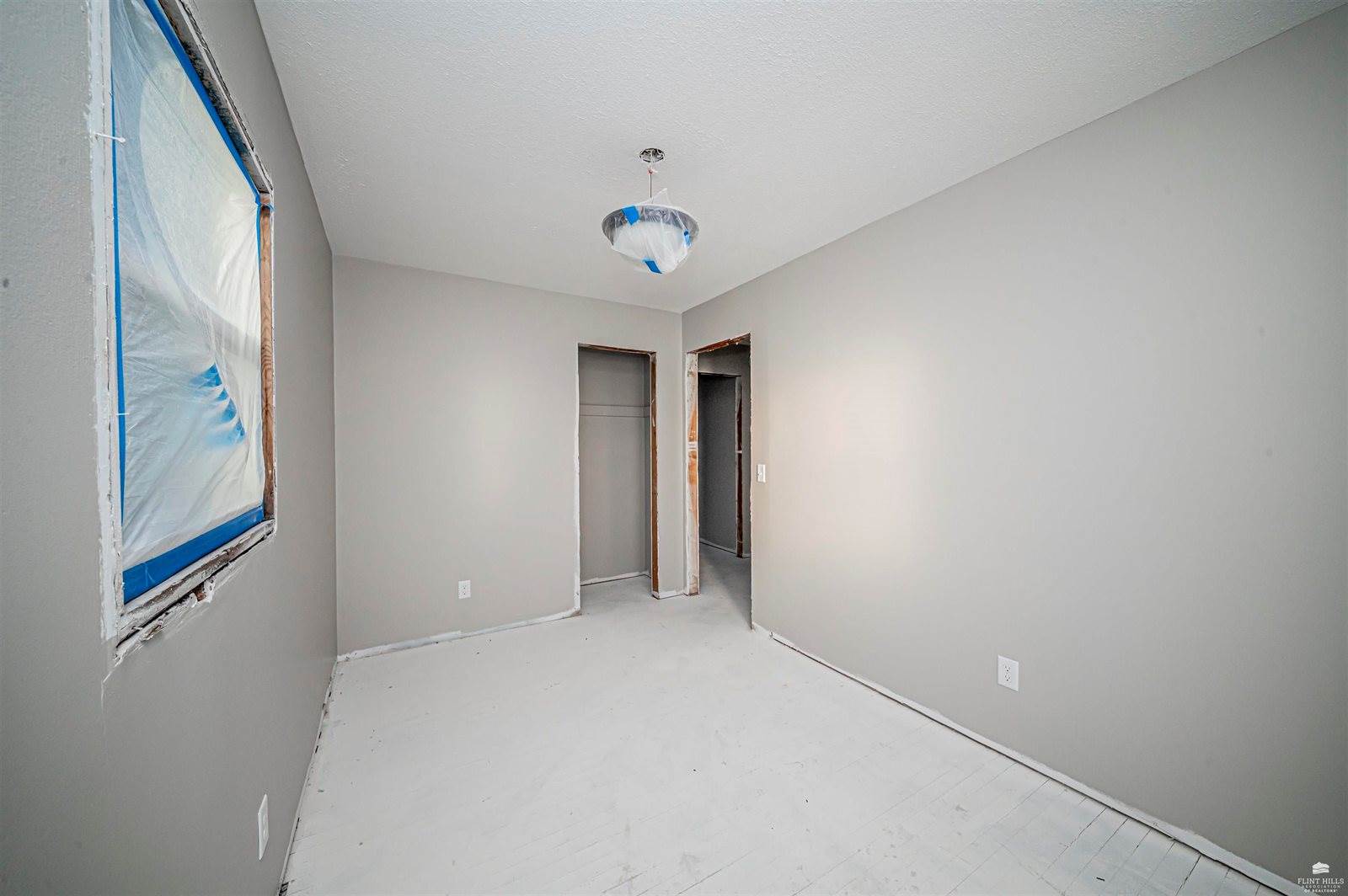 1406 Bel Air Drive, Junction City, KS 66441