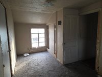 3715 Lavon St, Wichita, KS 67208