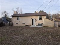 3715 Lavon St, Wichita, KS 67208