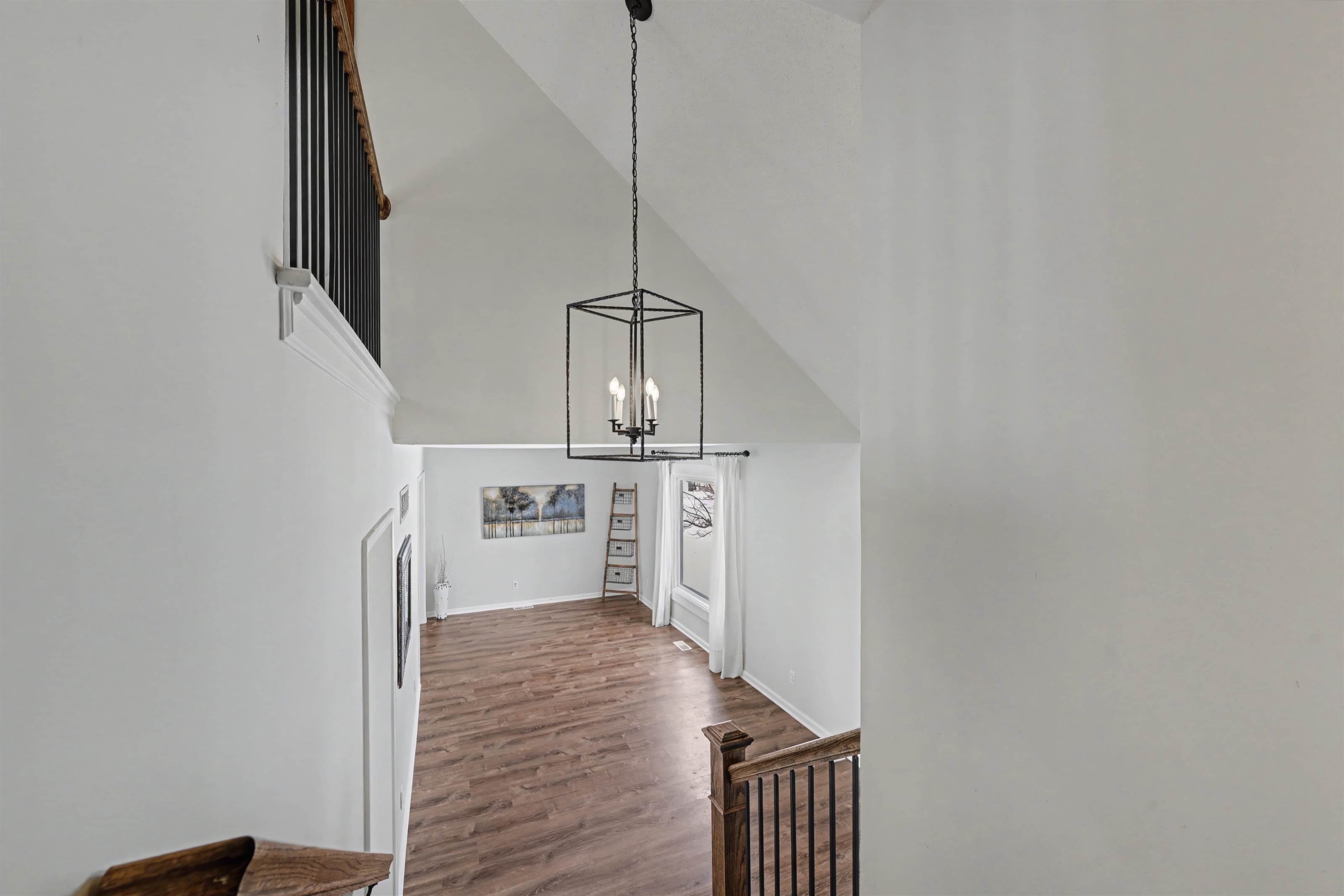 6215 NW Pine Ridge Road, Parkville, MO 64152