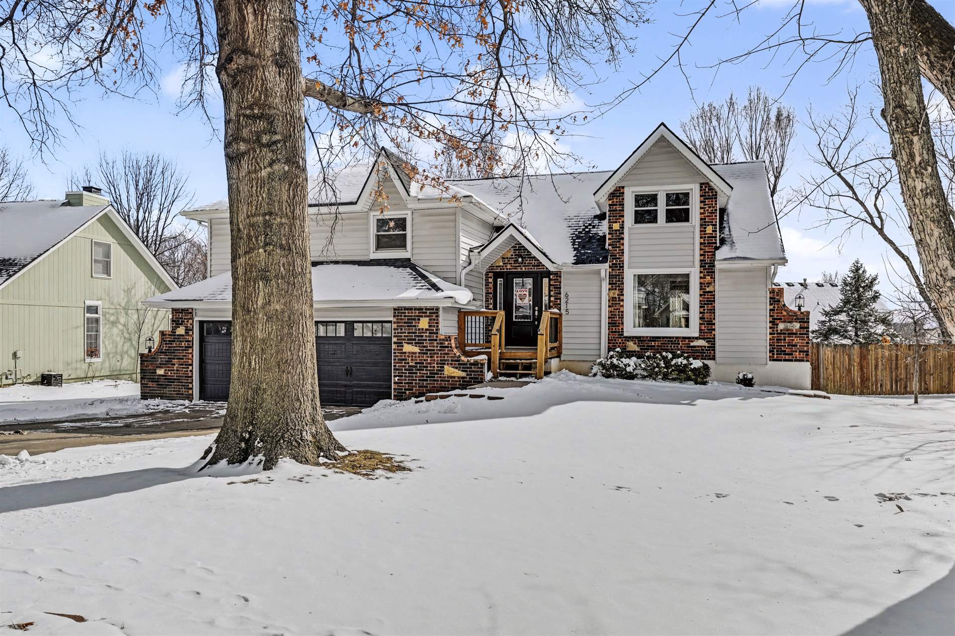 6215 NW Pine Ridge Road, Parkville, MO 64152