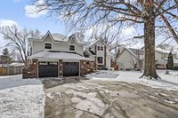 6215 NW Pine Ridge Road, Parkville, MO 64152
