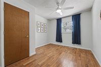 6215 NW Pine Ridge Road, Parkville, MO 64152