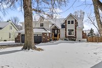 6215 NW Pine Ridge Road, Parkville, MO 64152