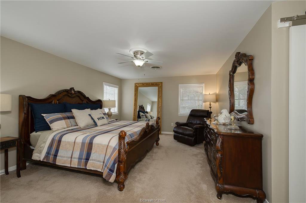 3616 Sweetbriar Drive, Bryan, TX 77802