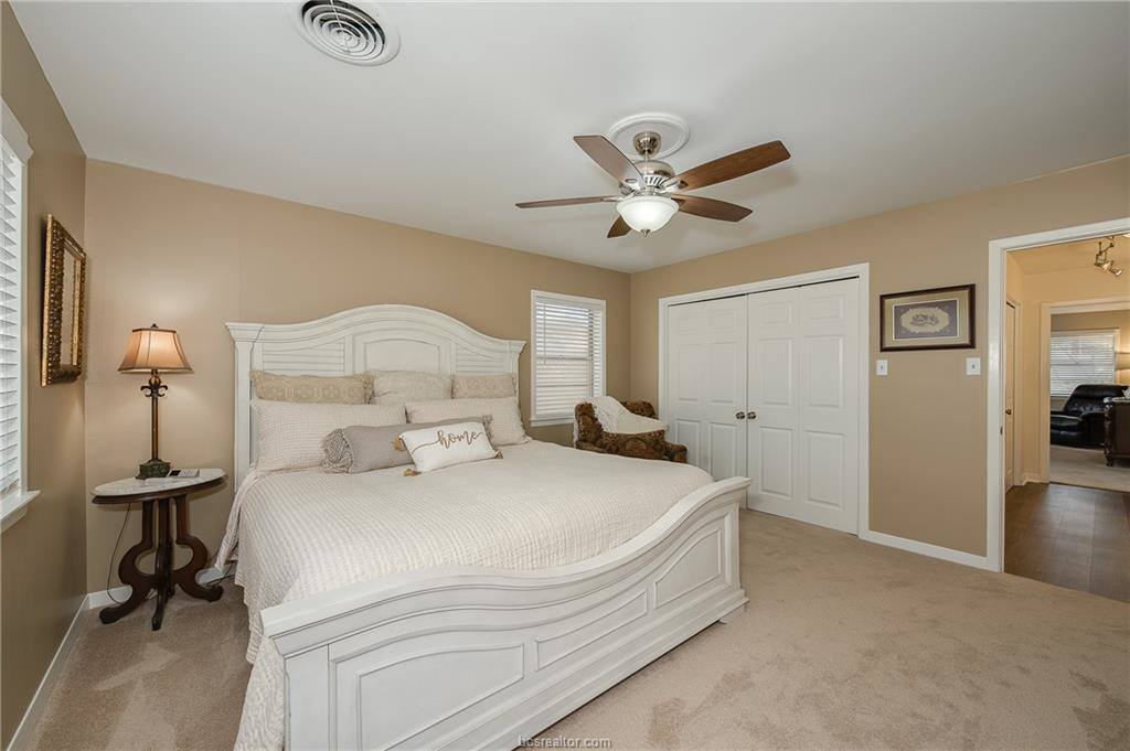 3616 Sweetbriar Drive, Bryan, TX 77802