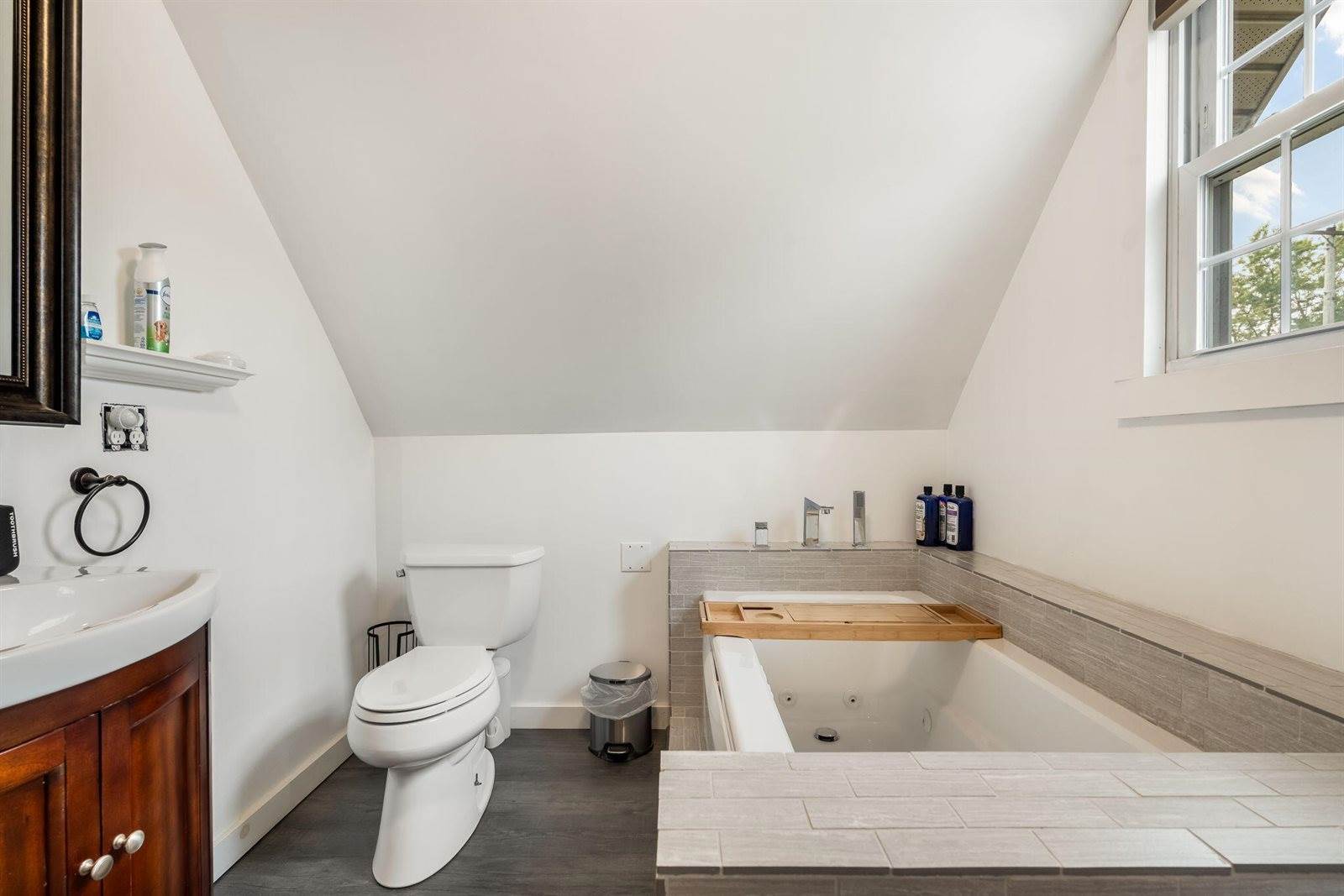 42 Lagrange Road, Howland, ME 04448