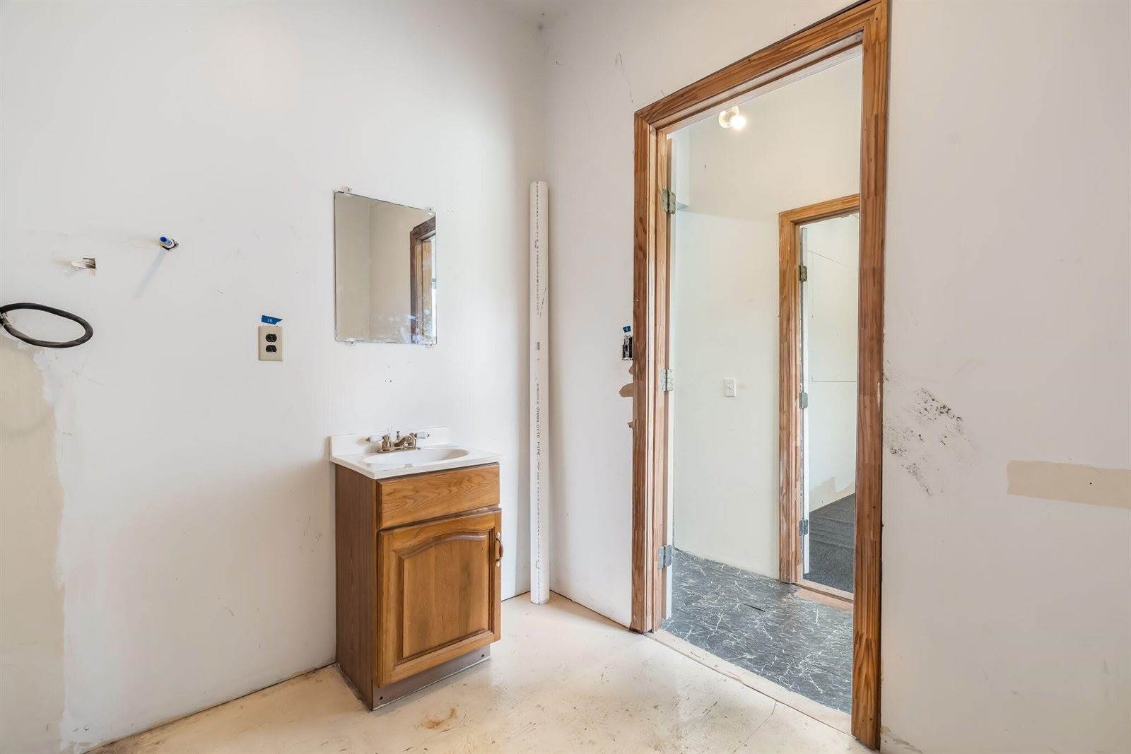 42 Lagrange Road, Howland, ME 04448