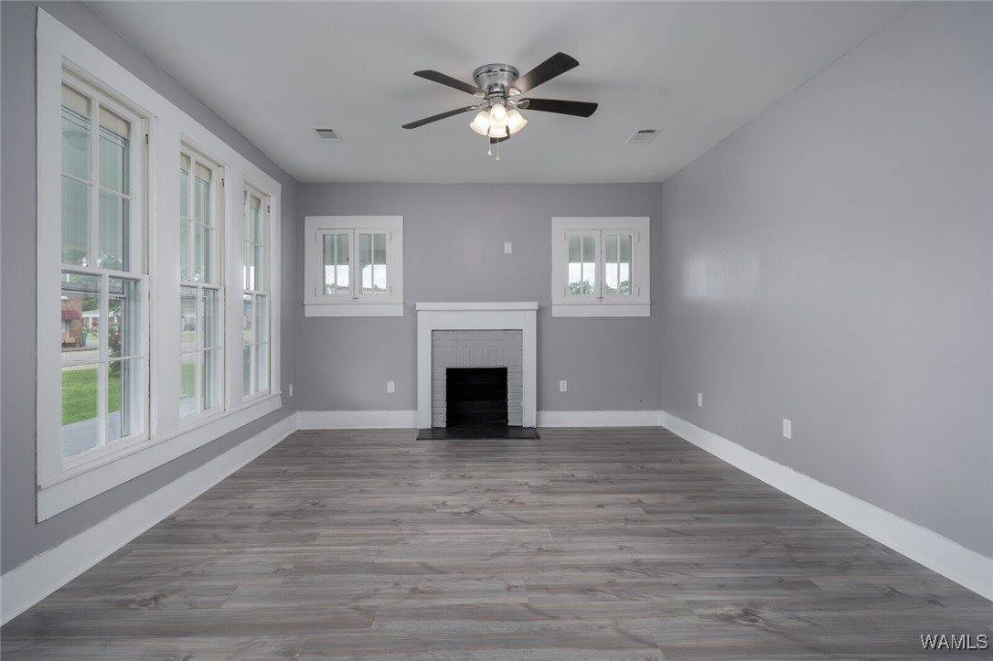 69 2nd Avenue, Moundville, AL 35474