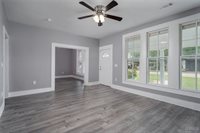 69 2nd Avenue, Moundville, AL 35474