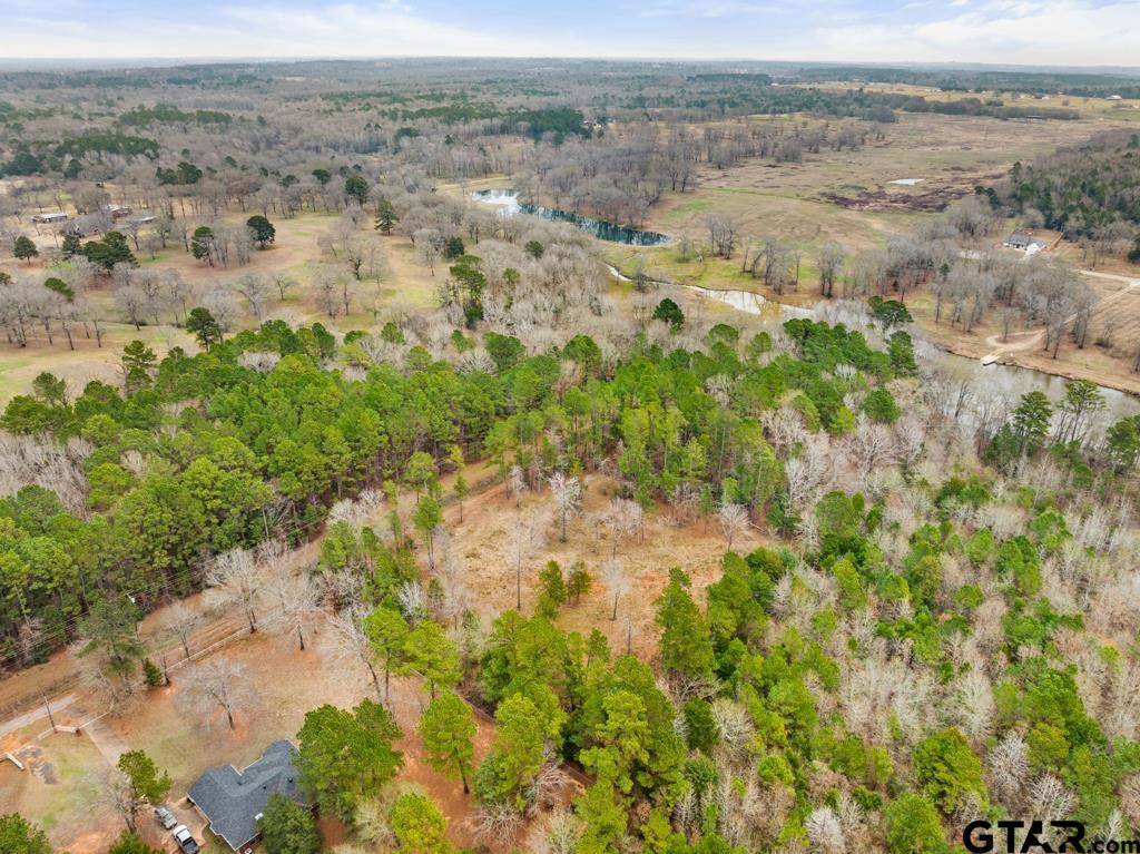 268 County Road 3607, Bullard, TX 75757