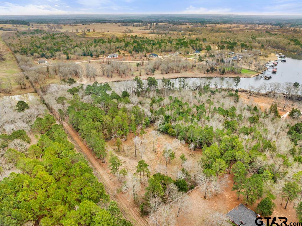 268 County Road 3607, Bullard, TX 75757