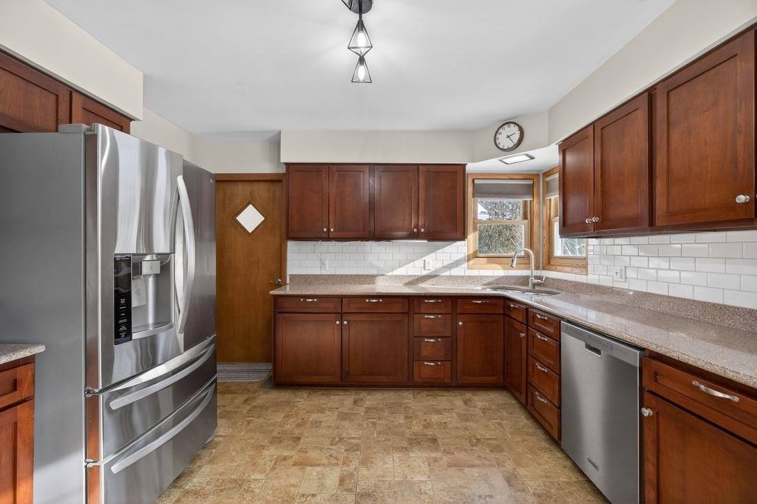 1195 Kester Road, Wisconsin Rapids, WI 54494