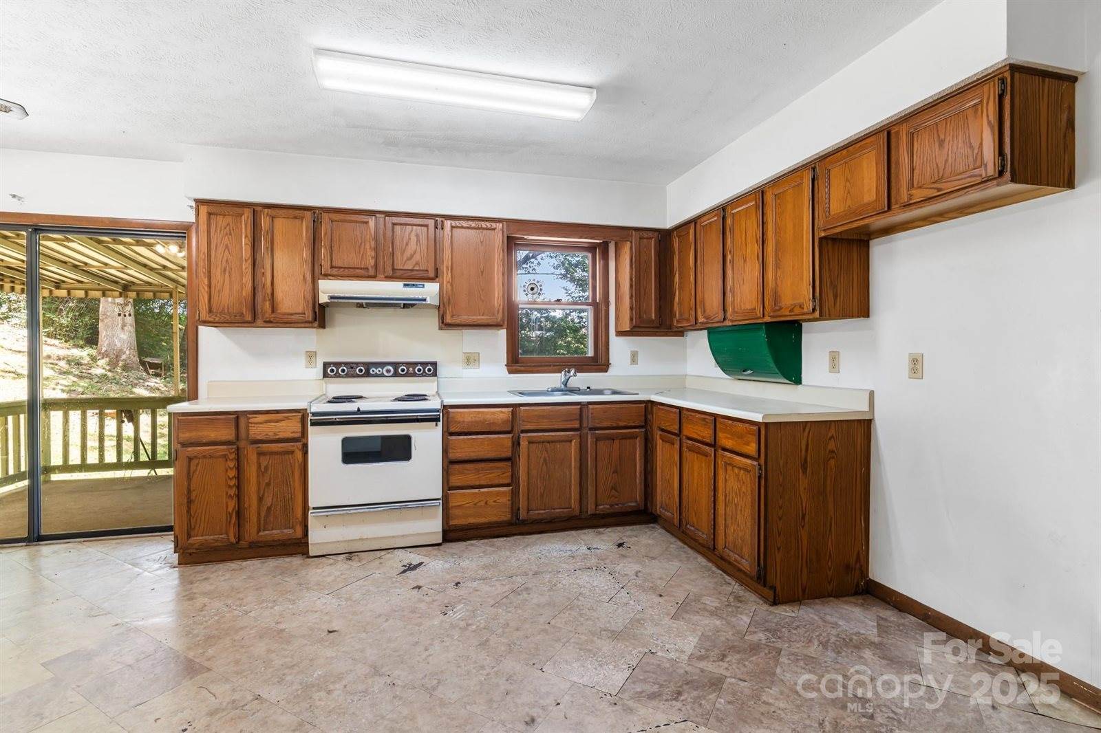 106 Culpepper Drive, Waynesville, NC 28786