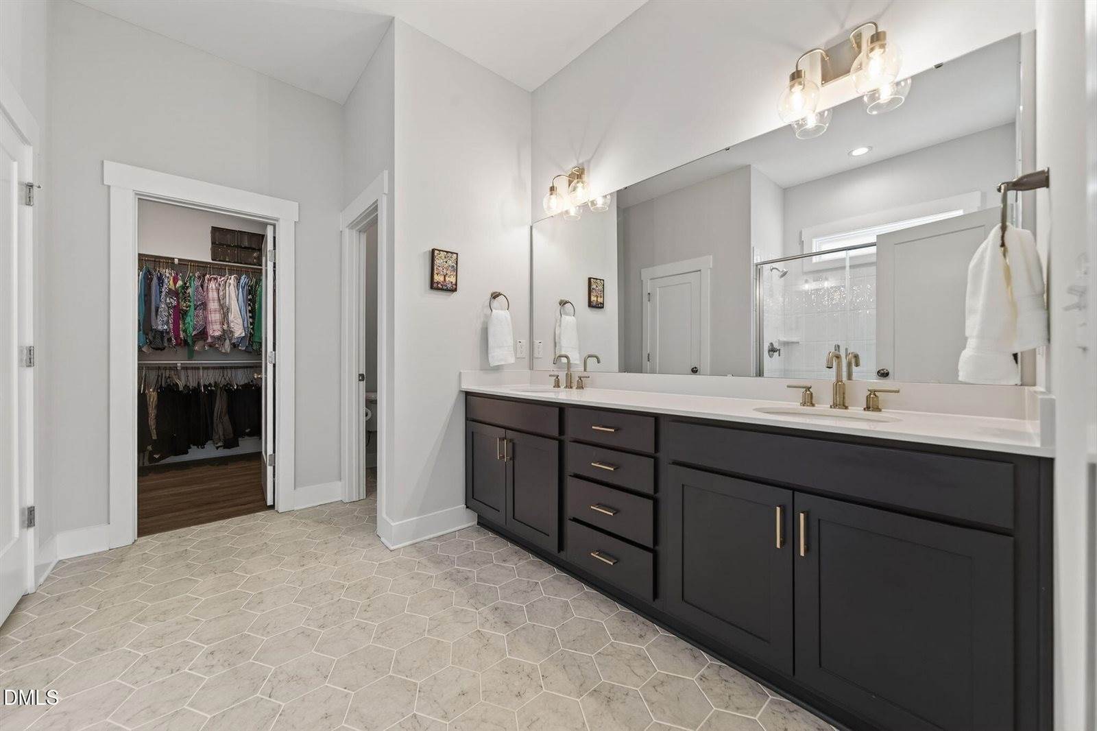 860 Whistable Avenue, Wake Forest, NC 27587