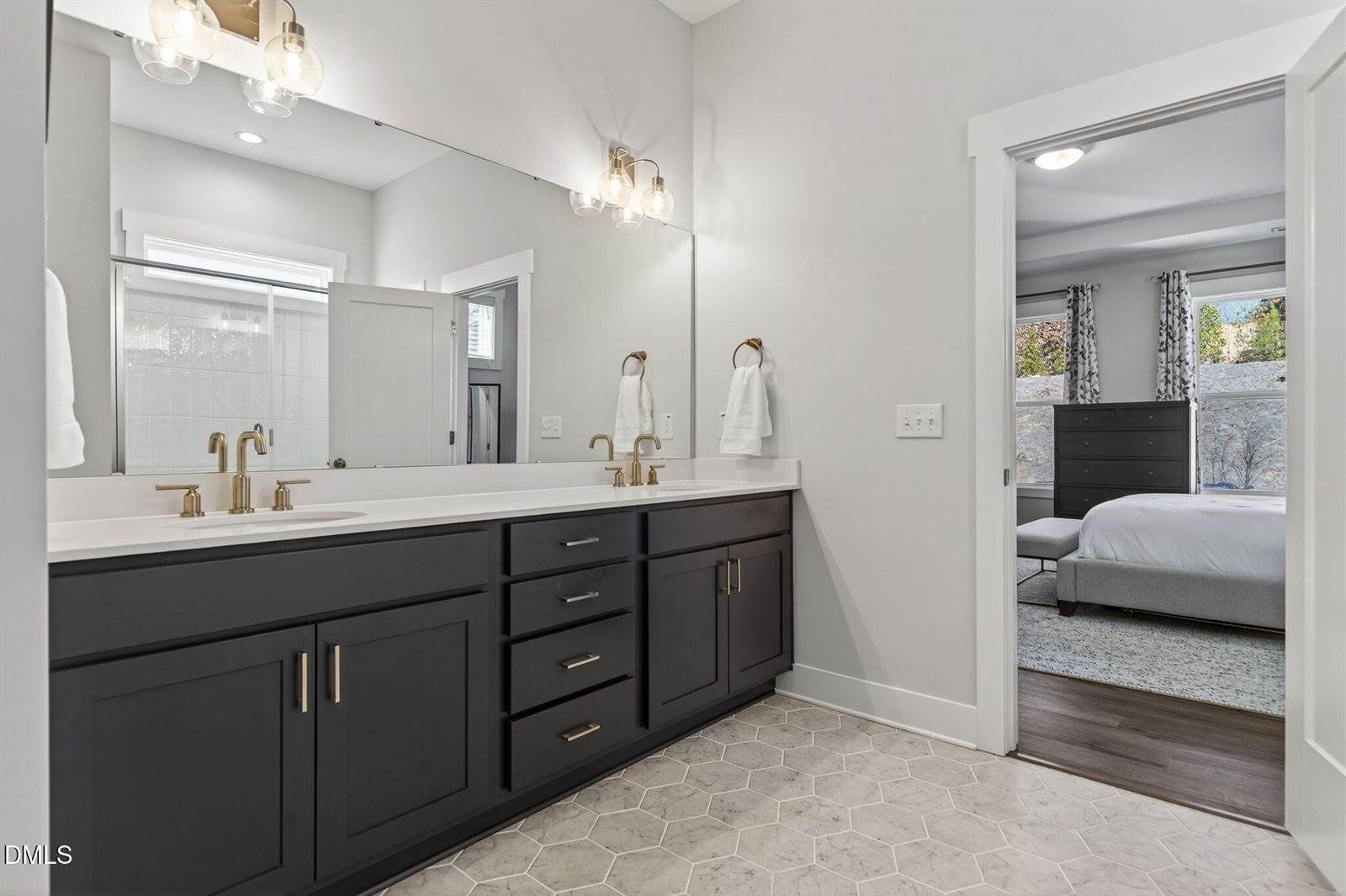 860 Whistable Avenue, Wake Forest, NC 27587