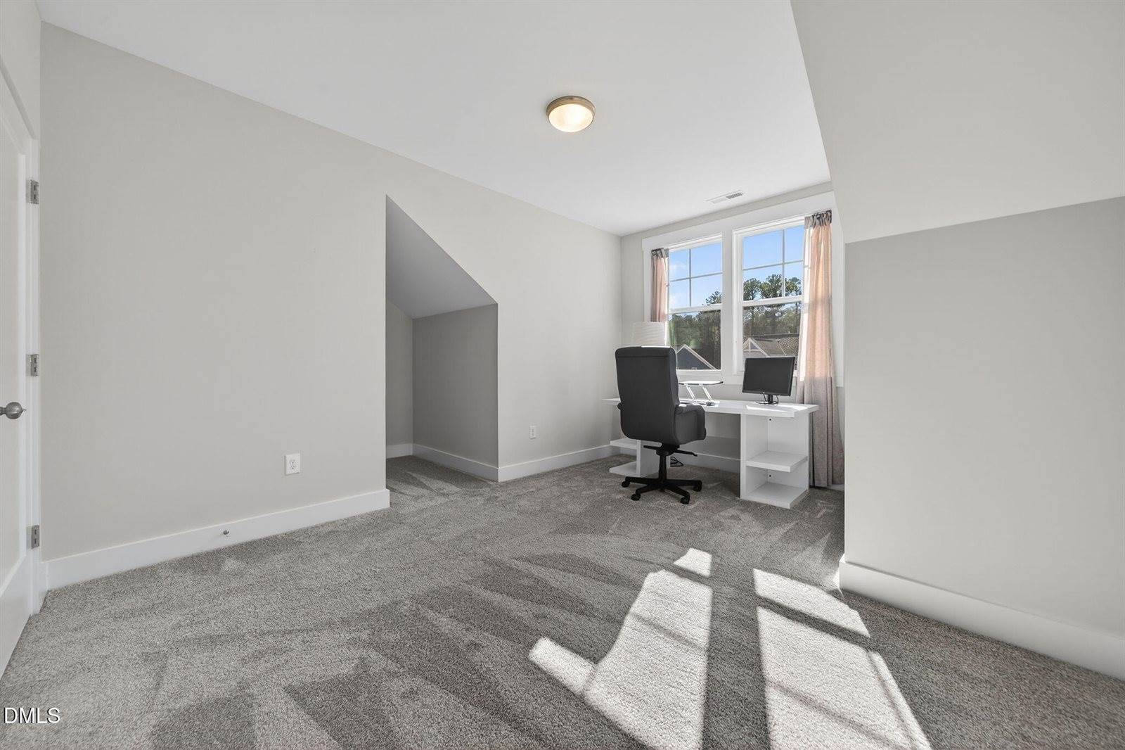 860 Whistable Avenue, Wake Forest, NC 27587