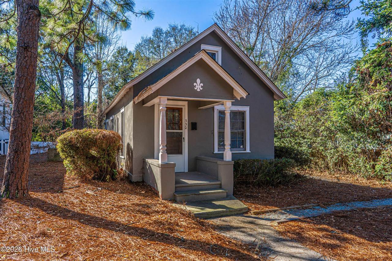 350 West Connecticut Avenue, Southern Pines, NC 28387