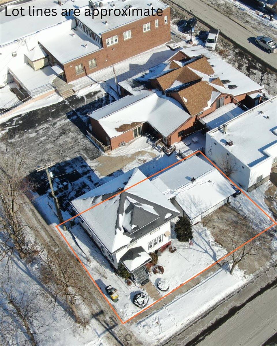 101 Parker St, Boscobel, WI 53805