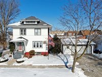 101 Parker St, Boscobel, WI 53805