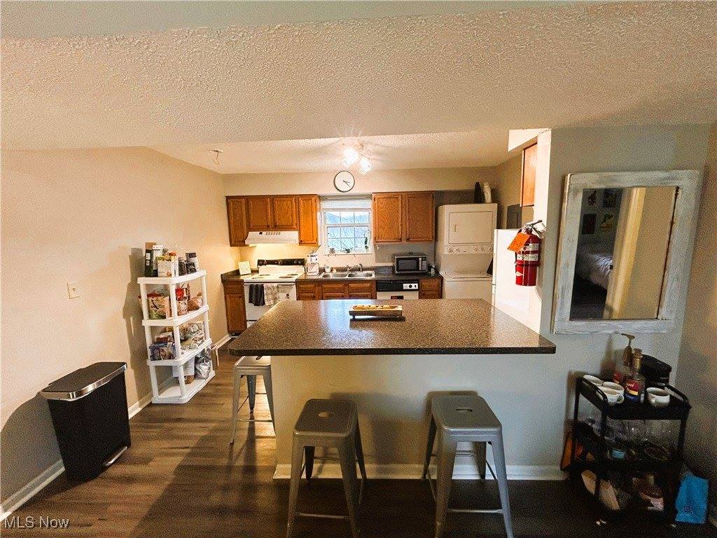 15 South Shafer Street, Athens, OH 45701