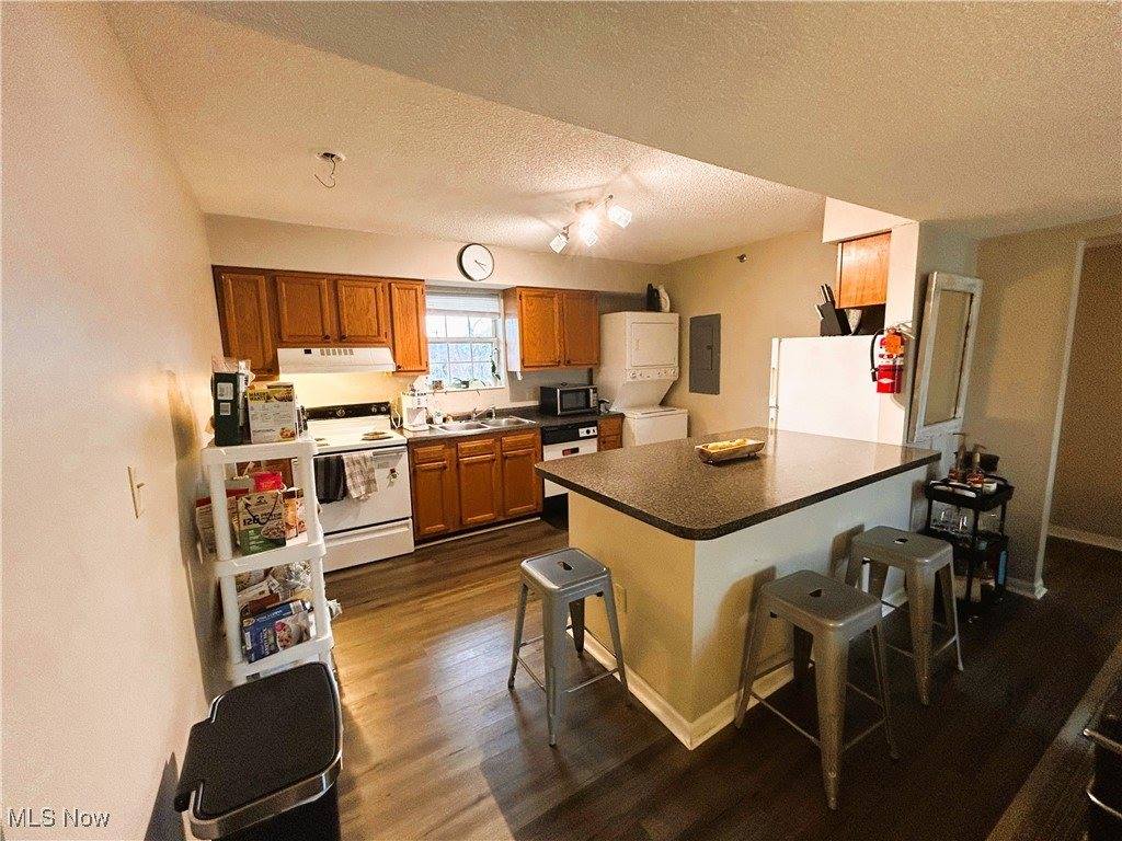 15 South Shafer Street, Athens, OH 45701