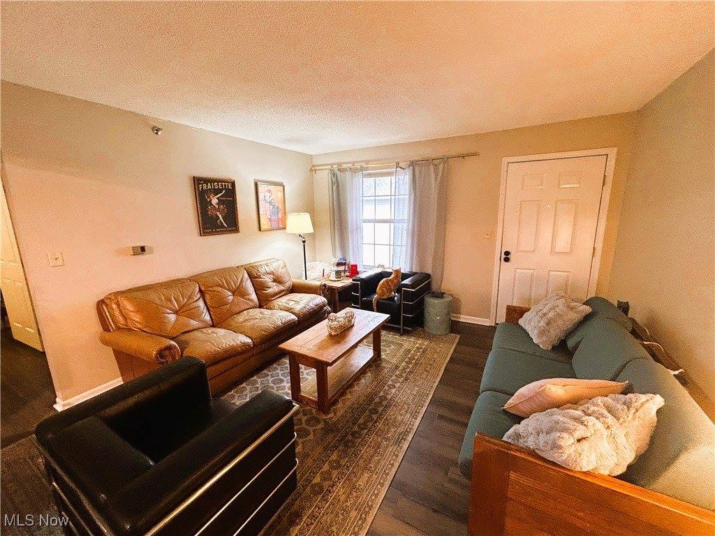 15 South Shafer Street, Athens, OH 45701