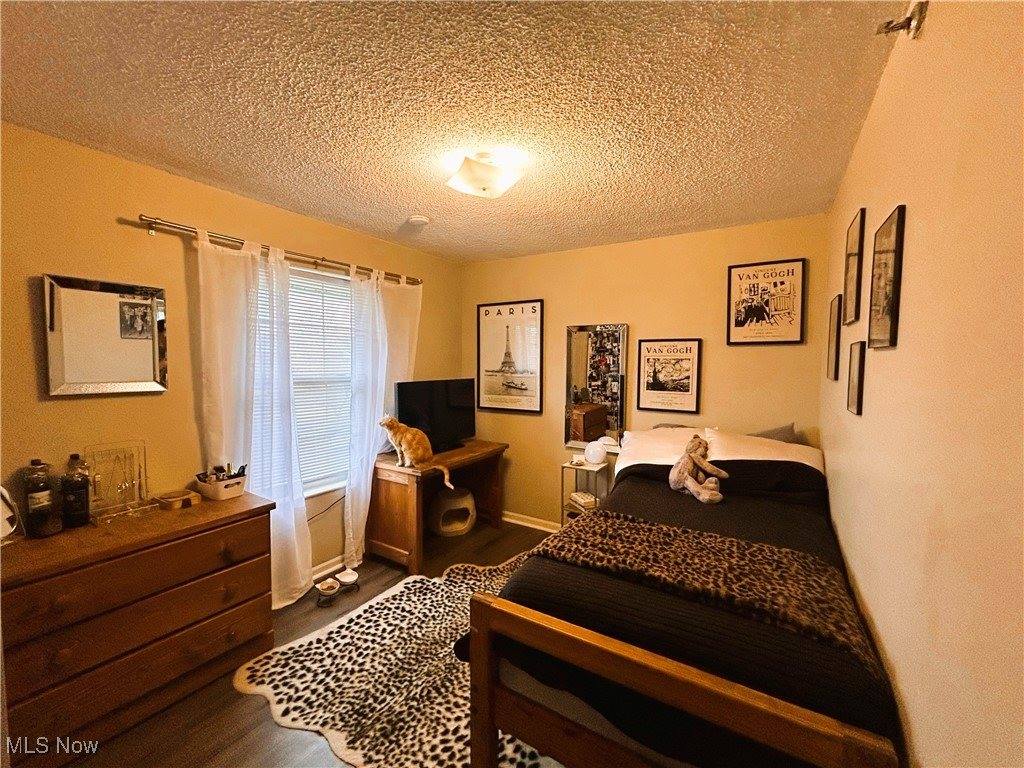 15 South Shafer Street, Athens, OH 45701