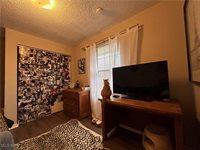 15 South Shafer Street, Athens, OH 45701