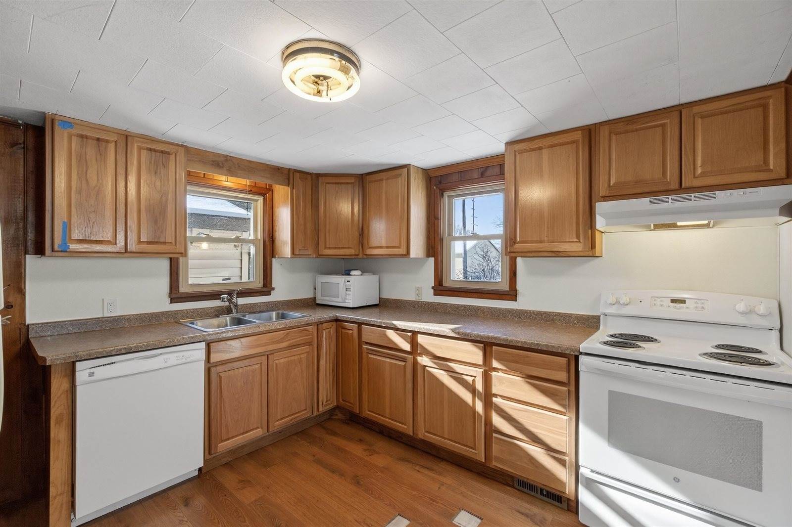 241 16th Avenue North, Wisconsin Rapids, WI 54495