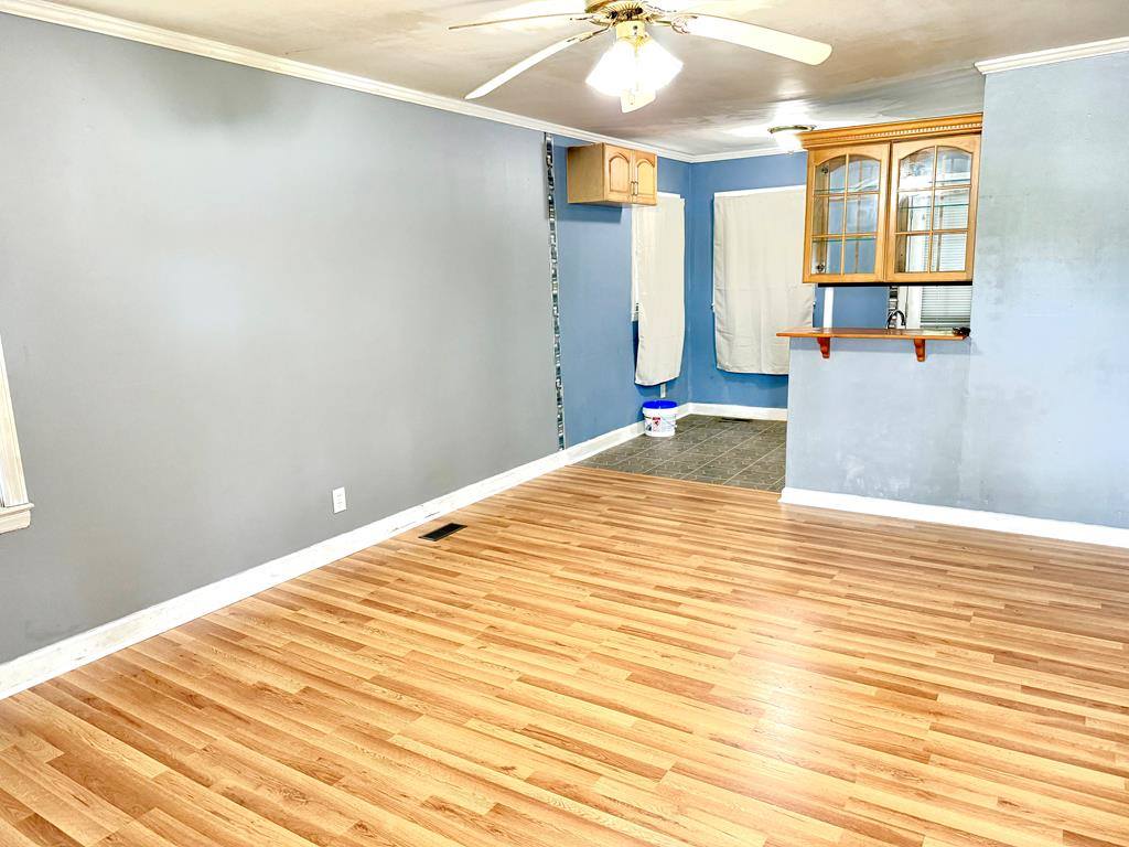 2513, Greenwood, SC 29646