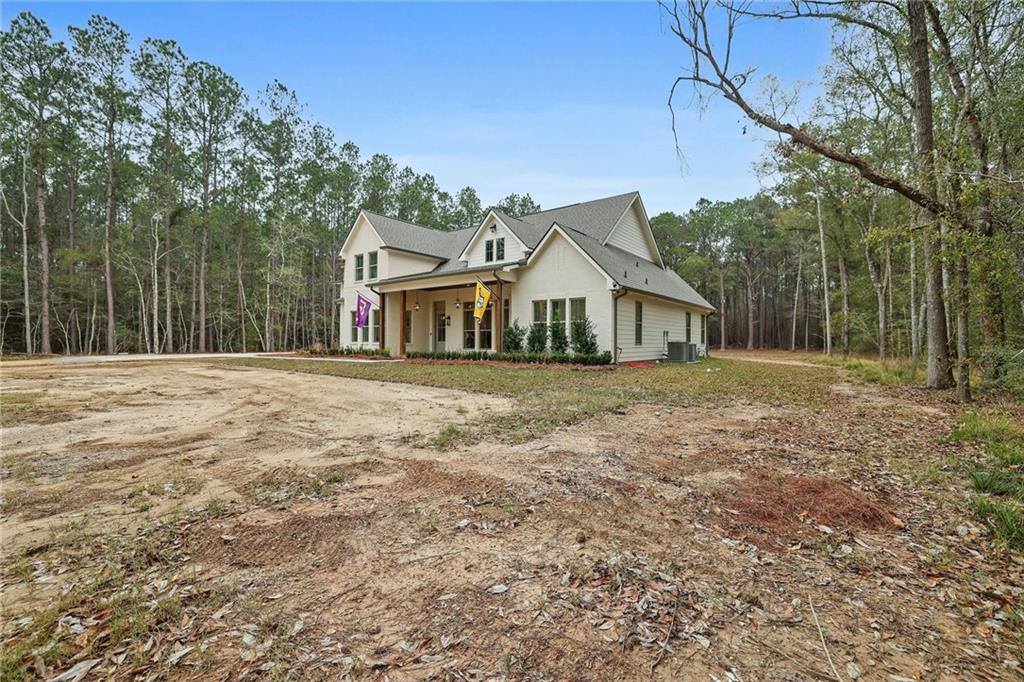 23165 Jarrell Drive, Abita Springs, LA 70420