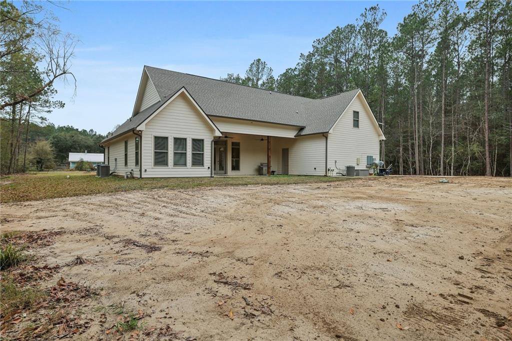 23165 Jarrell Drive, Abita Springs, LA 70420