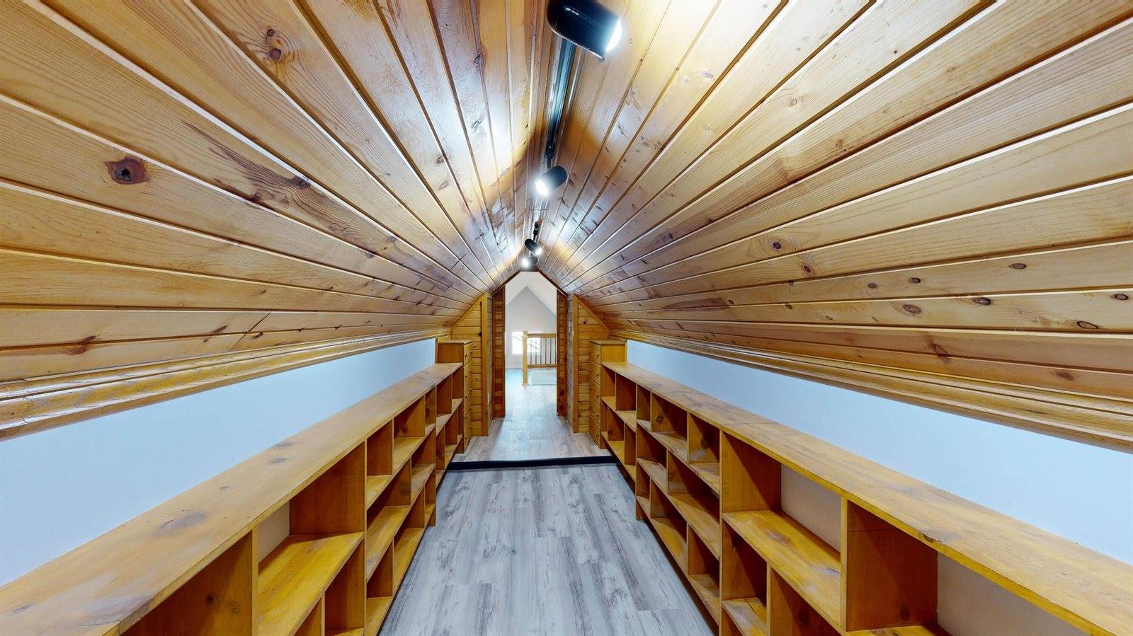 537 Main St, Cashton, WI 54619