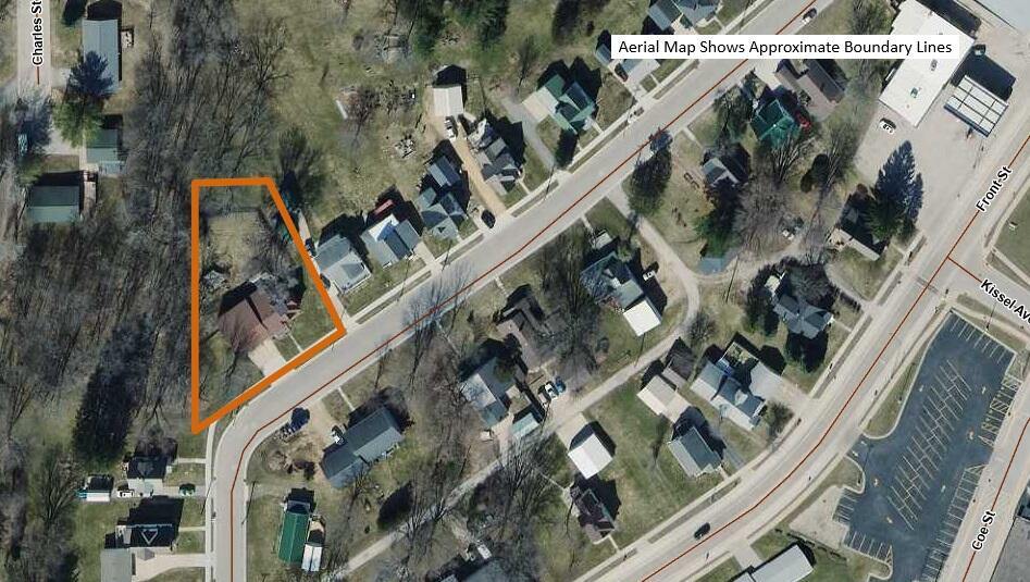 537 Main St, Cashton, WI 54619