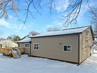537 Main St, Cashton, WI 54619