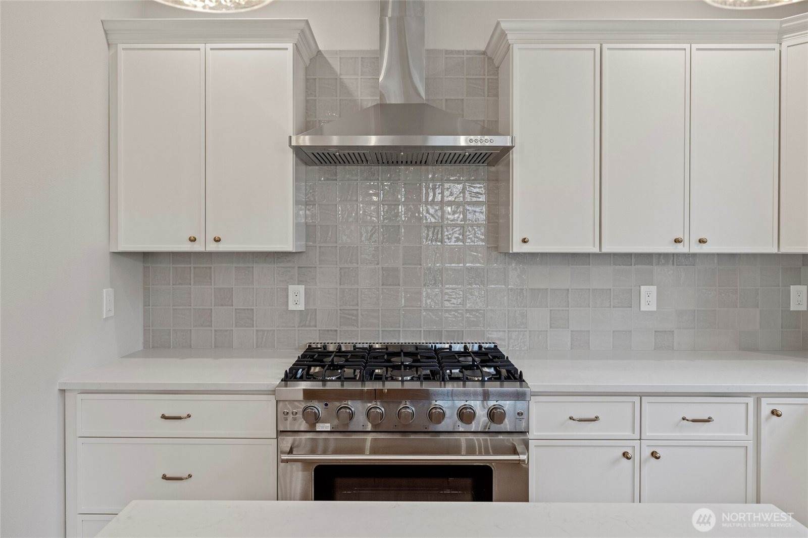 1211 King Street, Anacortes, WA 98221