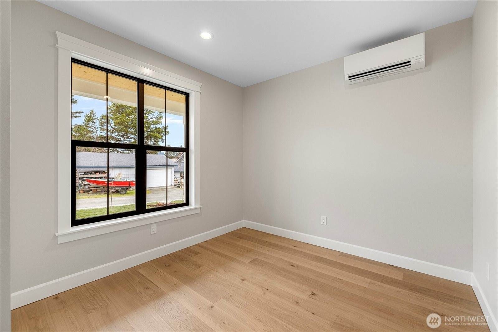 1211 King Street, Anacortes, WA 98221