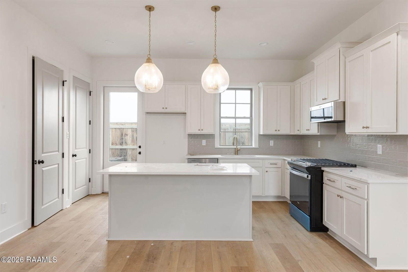 315 Sandstone Avenue, Scott, LA 70583